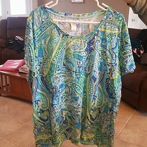 Multi colored t-shirt with Paisley's